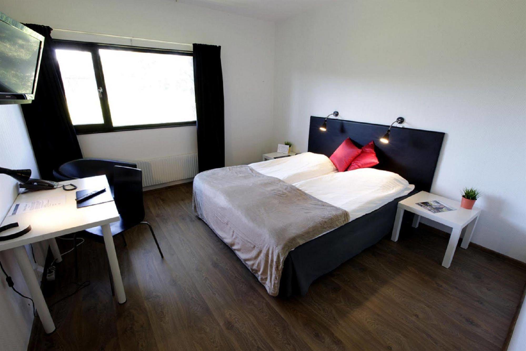Hotel Smaland Skillingaryd Esterno foto