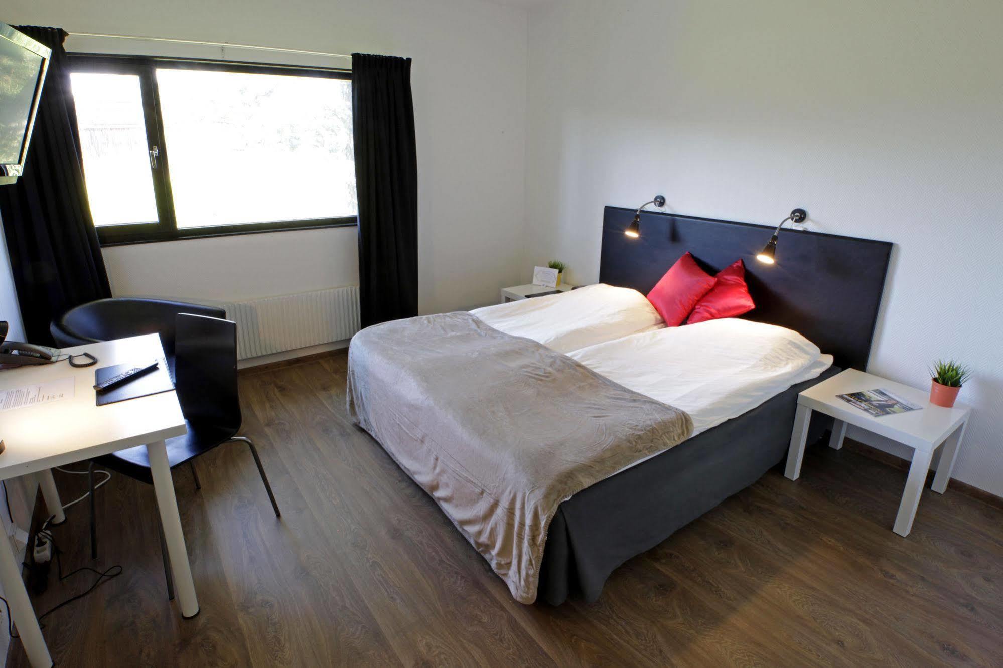 Hotel Smaland Skillingaryd Esterno foto